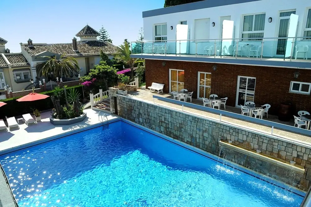 Complejo Los Rosales Hotel i Málaga